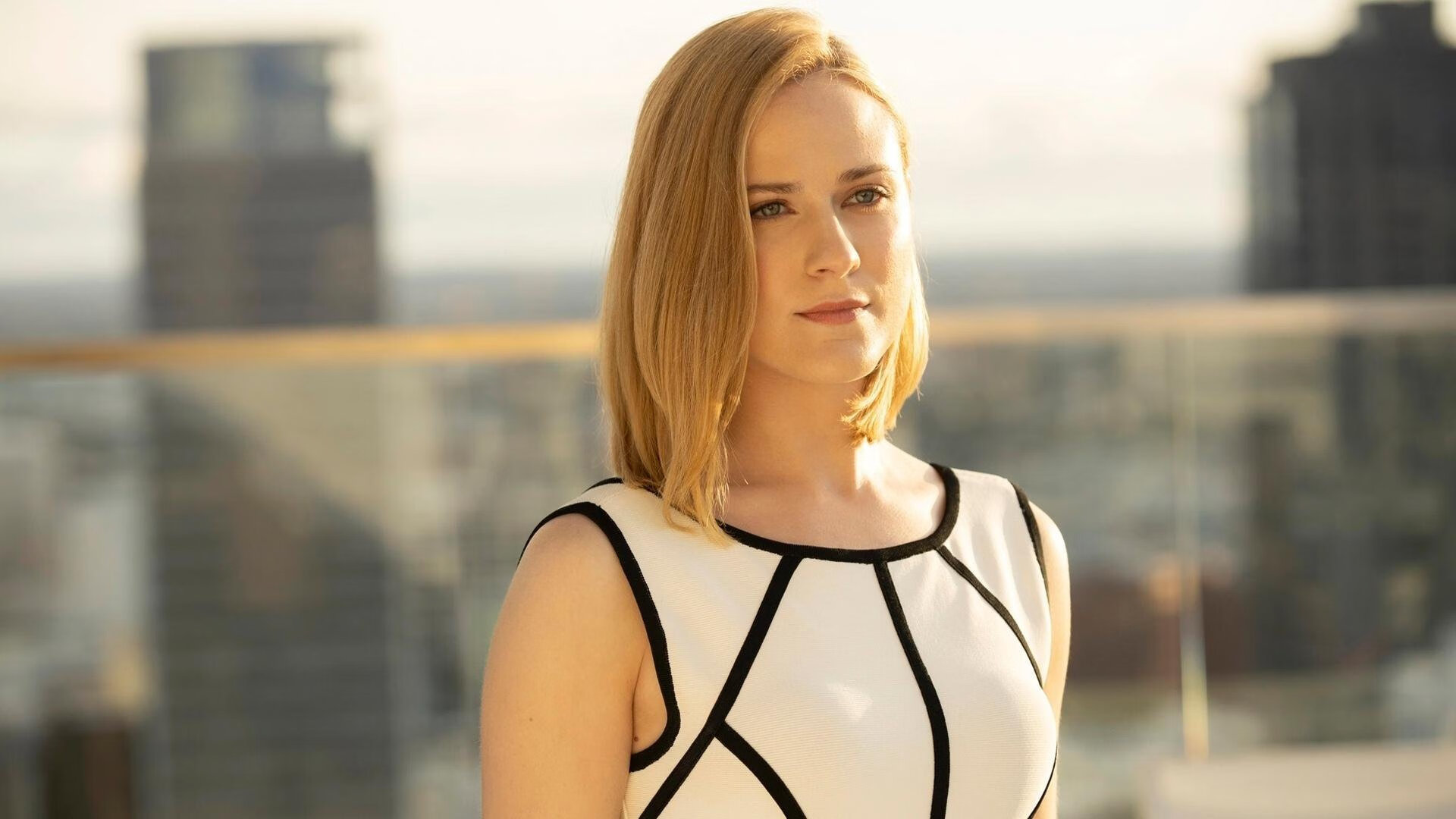 字母哥透露愿意承担更多季后赛压力，字母哥进了几次季后赛