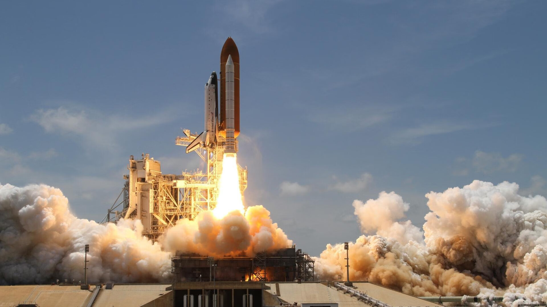 字母哥透露愿意承担更多季后赛压力，字母哥进了几次季后赛