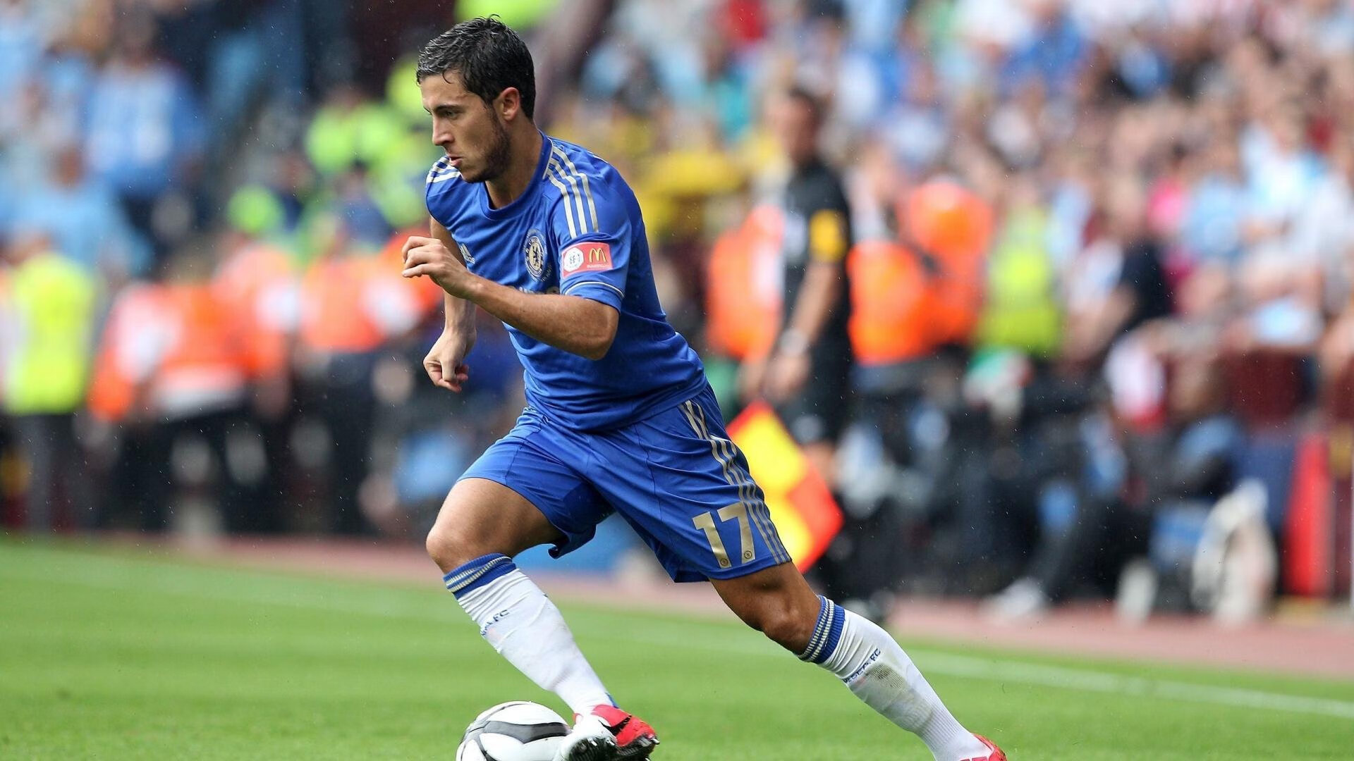 绿色足球场馆建设在全国范围内全面铺开,行业绿色转型提速,绿色足球俱乐部